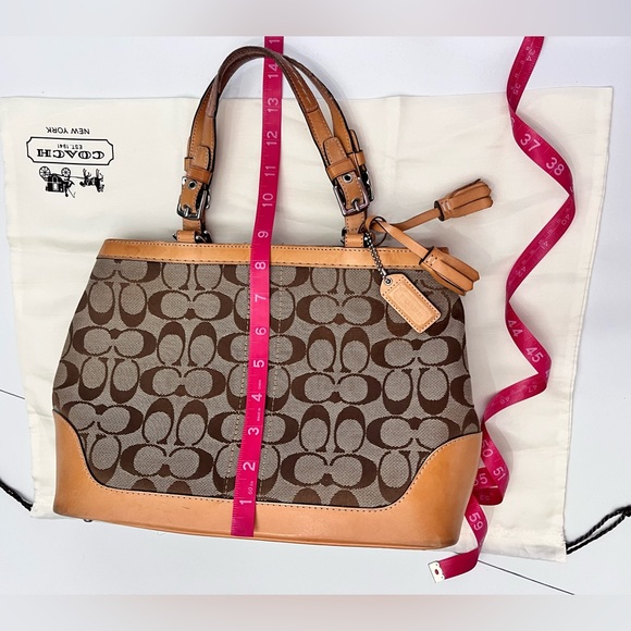 COACH | Vachetta Leather Trim - Picture 6 of 16